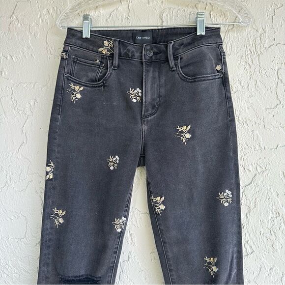 DRIFTWOOD Jeans Women’s Size 24‎ Boyfriend Embroidered Floral Boho Distressed - Picture 3 of 10
